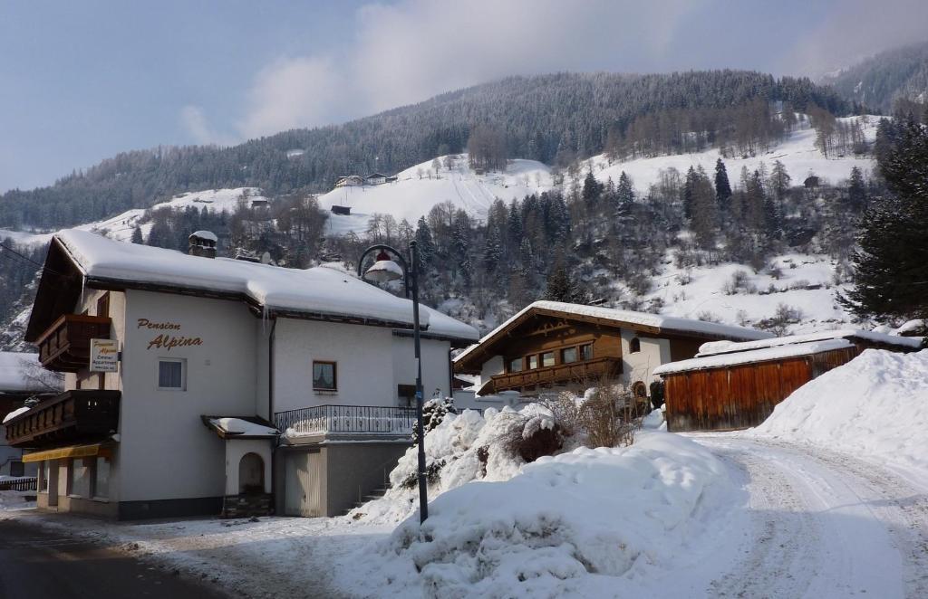 Pension Alpina Neustift Neustift im Stubaital Esterno foto