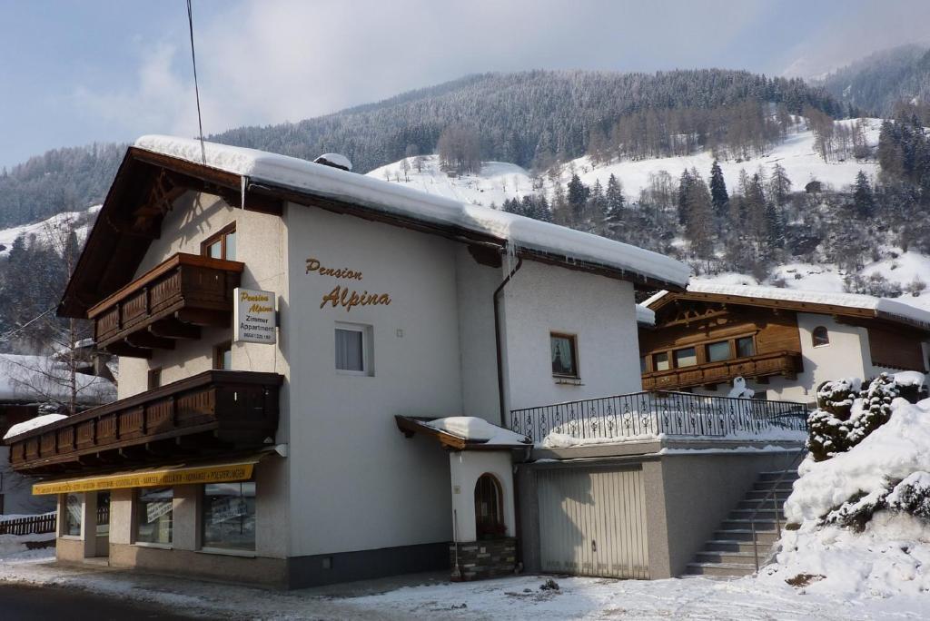 Pension Alpina Neustift Neustift im Stubaital Esterno foto