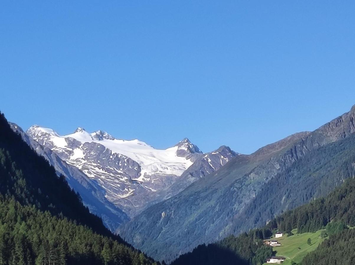 Pension Alpina Neustift Neustift im Stubaital Esterno foto